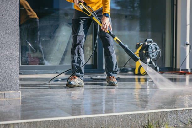 Best Pool Deck Cleaning  in Venus, TX